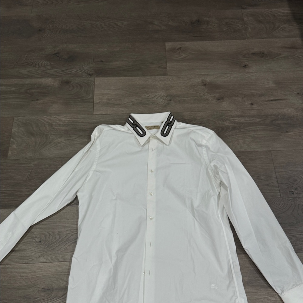 2 Burberry dress shirts bundle
